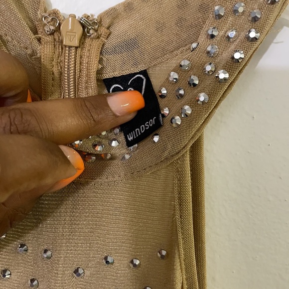 Dress - Picture 4 of 5